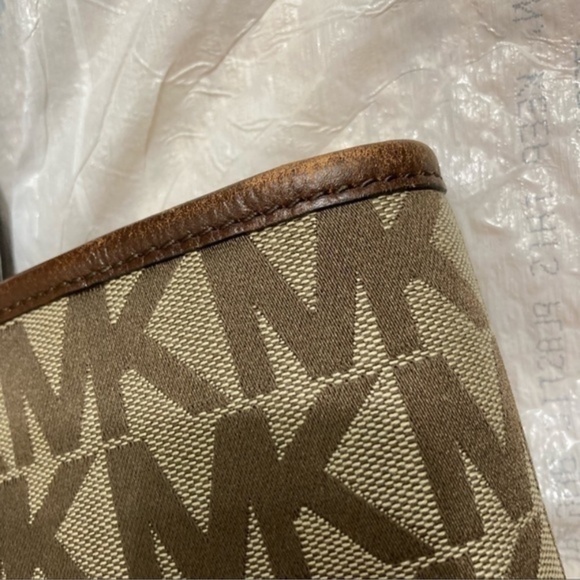Michael Kors brown signature mk tote bag with leather trim - Picture 13 of 14